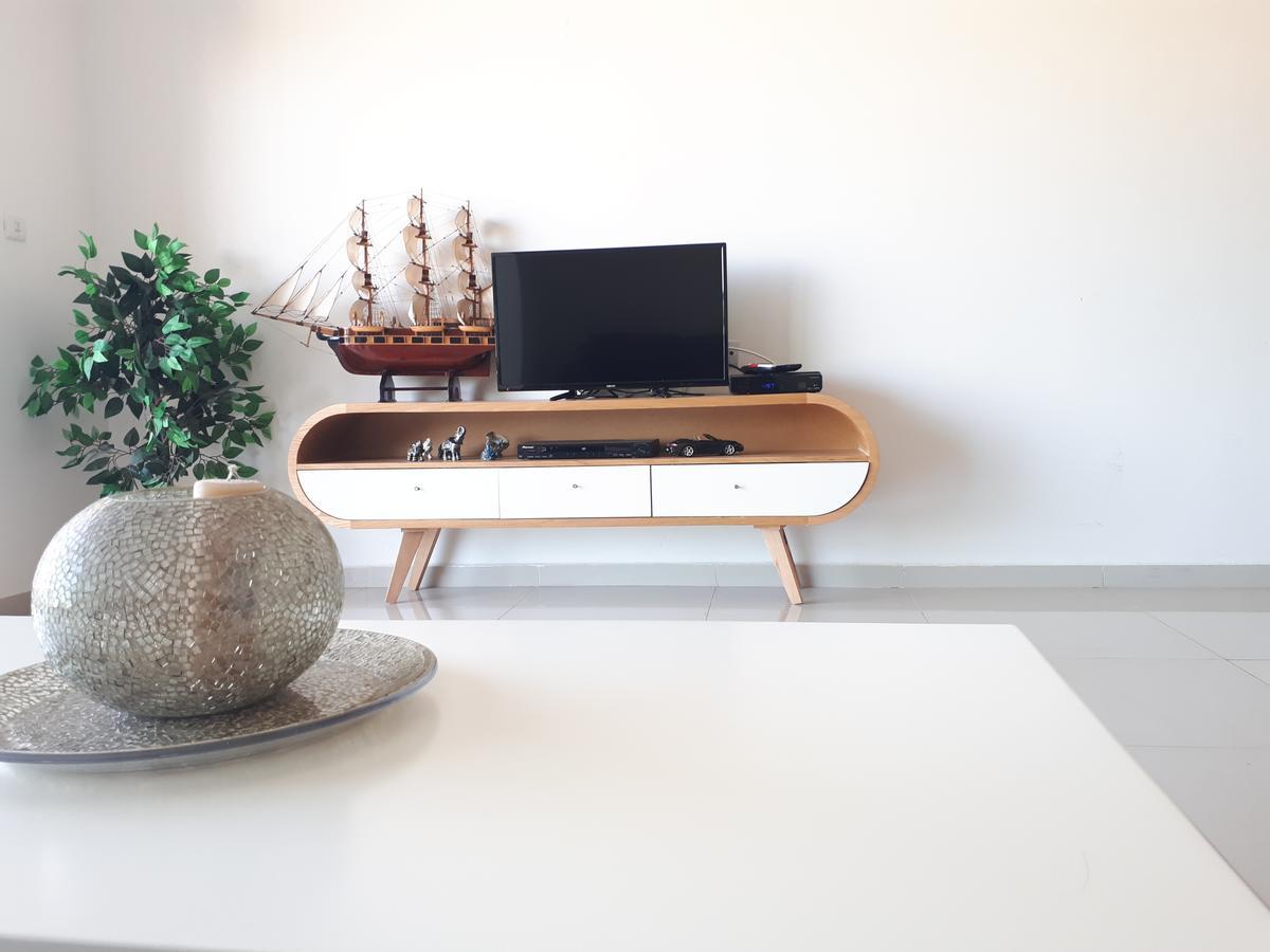 Shave Tsion Apartment In The Center Ashdod Esterno foto